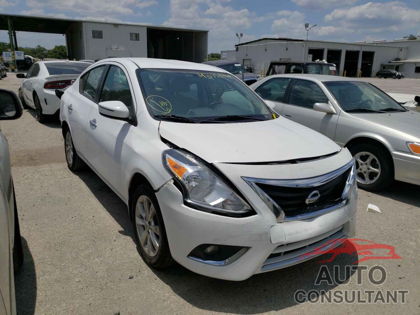 NISSAN VERSA 2017 - 3N1CN7AP7HL859865