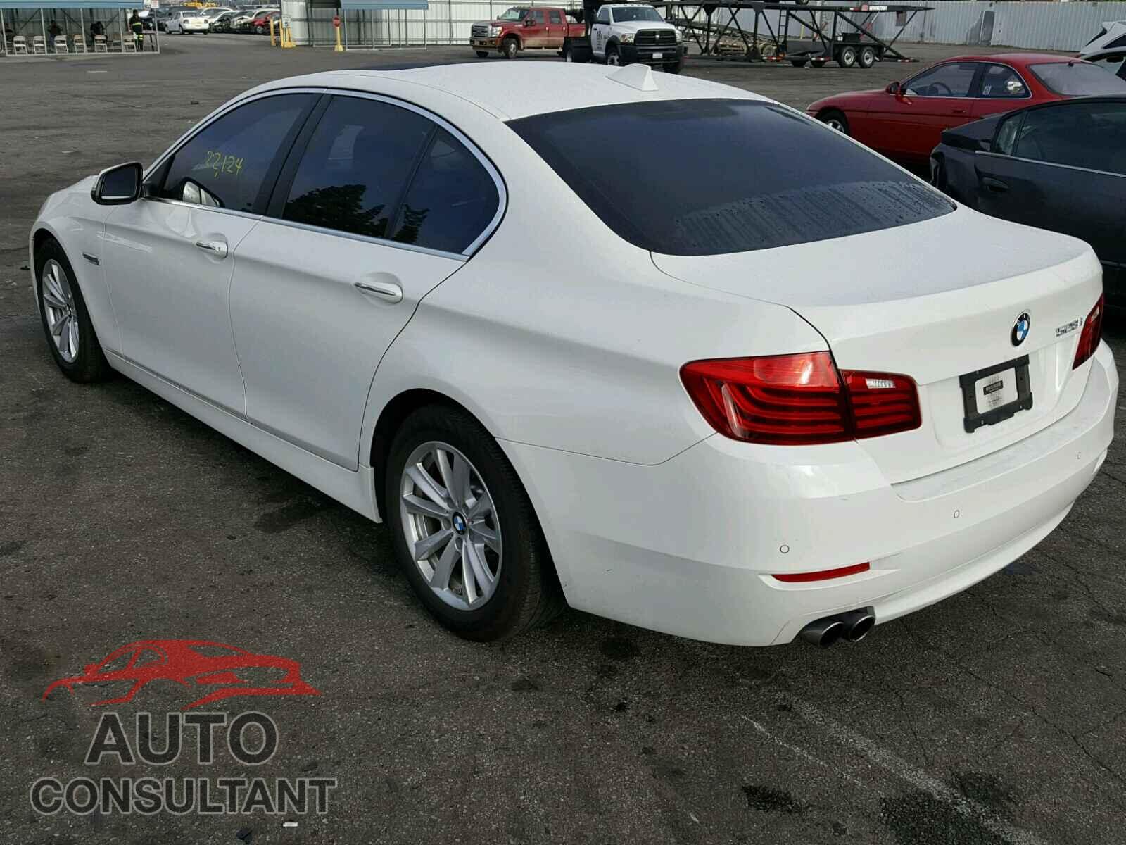 BMW 5 SERIES 2015 - WBA5A5C58FD524342