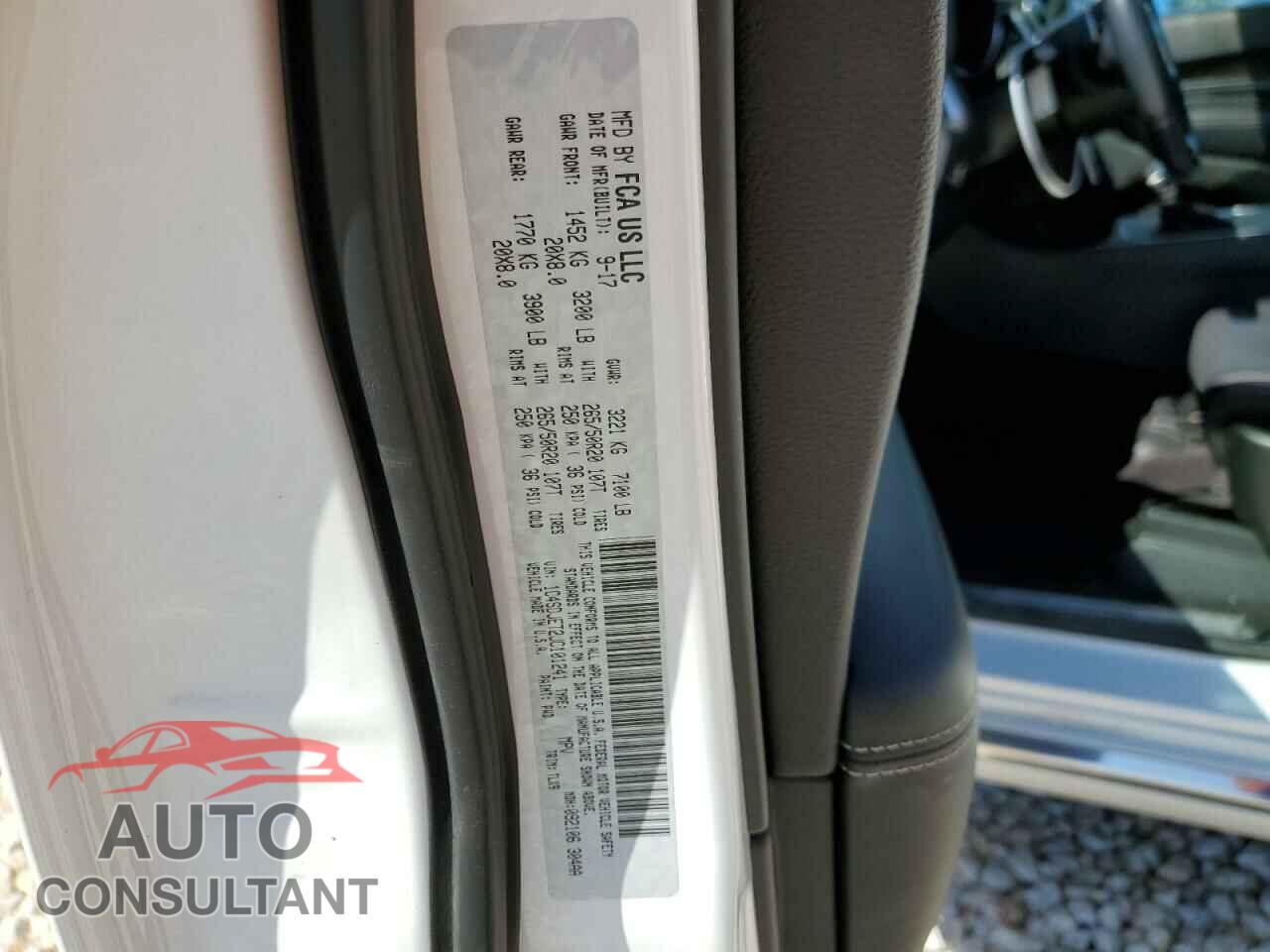DODGE DURANGO 2018 - 1C4SDJET2JC101241