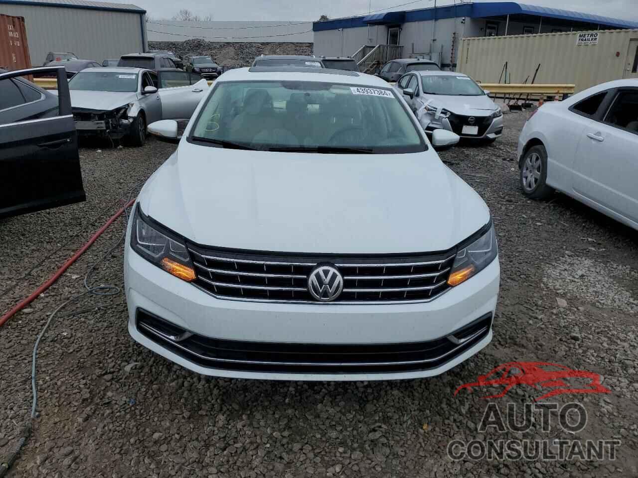 VOLKSWAGEN PASSAT 2019 - 1VWLA7A35KC001607