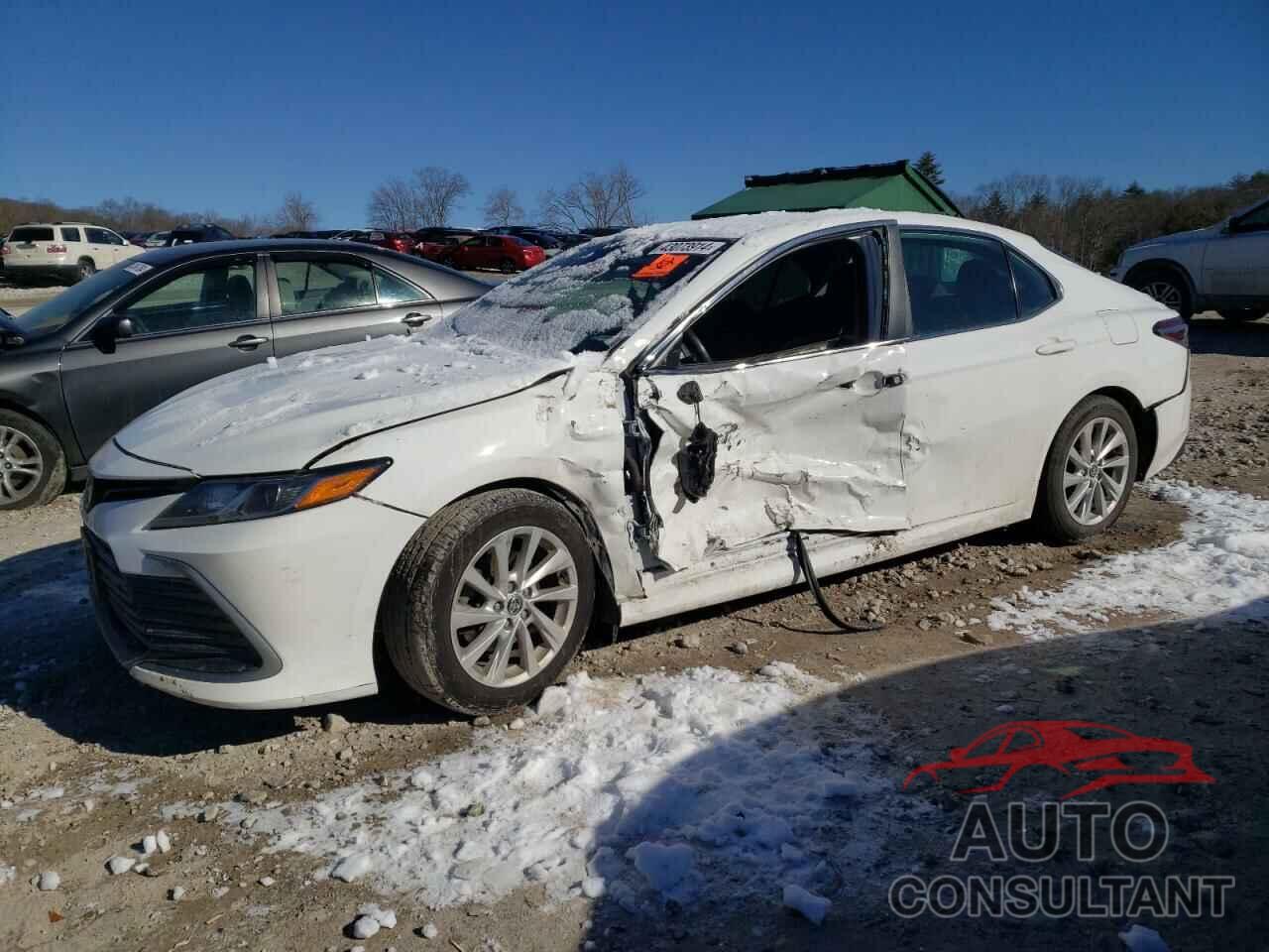 TOYOTA CAMRY 2021 - 4T1C11BK8MU038083