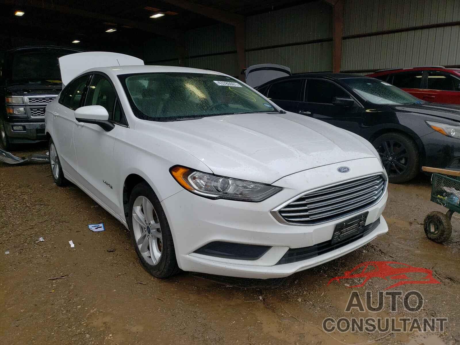 FORD FUSION 2018 - 3FA6P0LU1JR188037