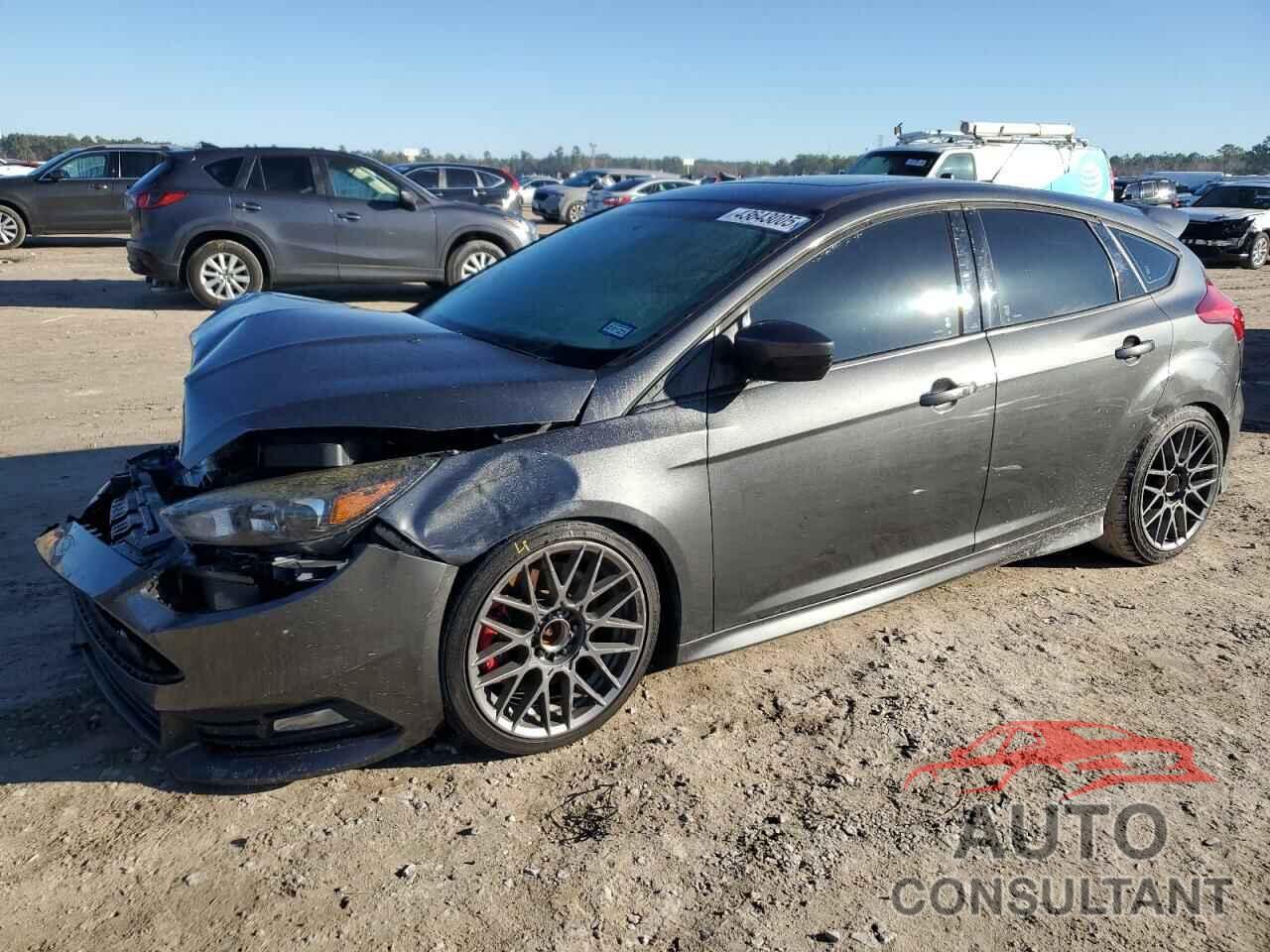 FORD FOCUS 2017 - 1FADP3L90HL275358