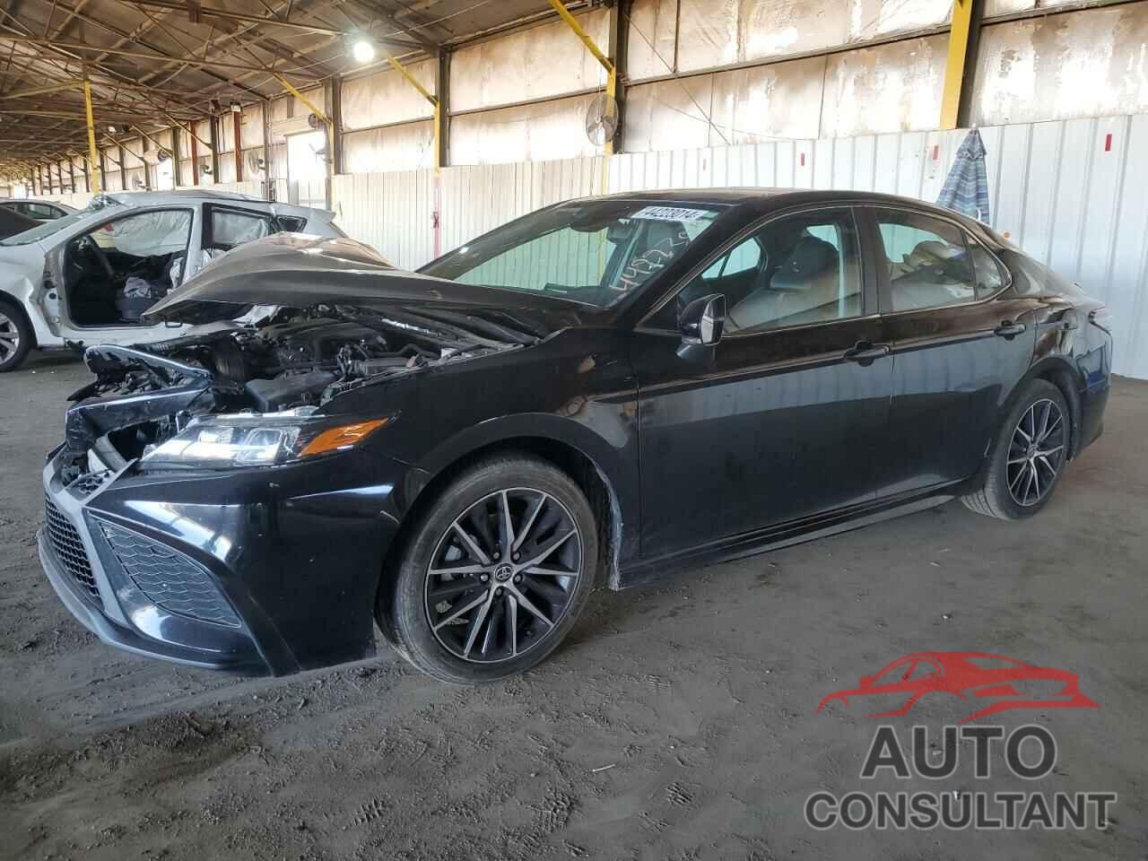 TOYOTA CAMRY 2022 - 4T1G11AK4NU044614