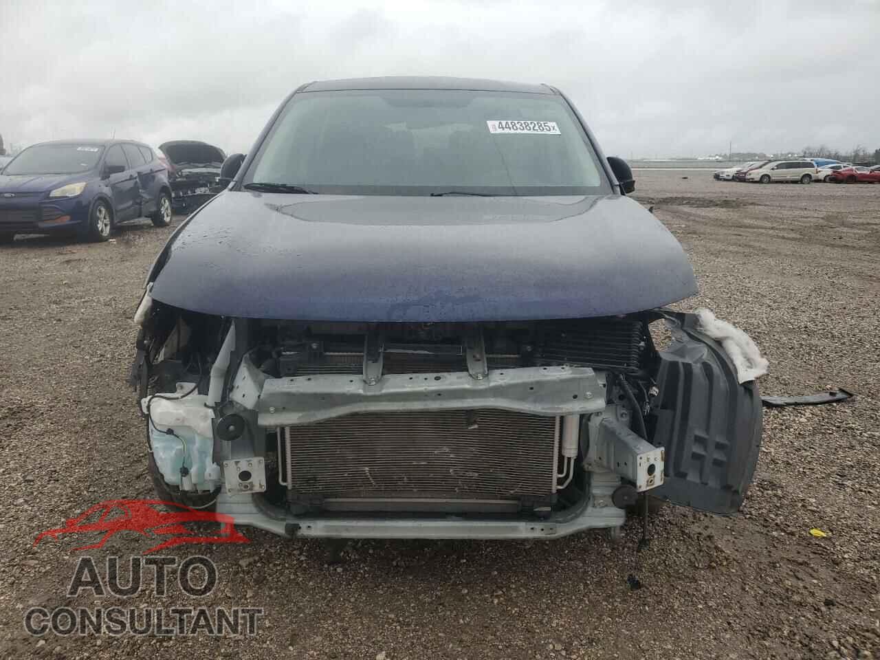 MITSUBISHI OUTLANDER 2017 - JA4AD2A39HZ013473