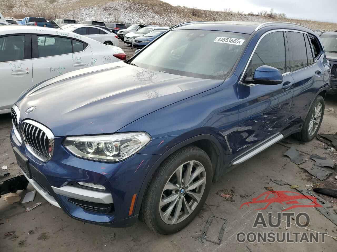 BMW X3 2018 - 5UXTR9C57JLD64688