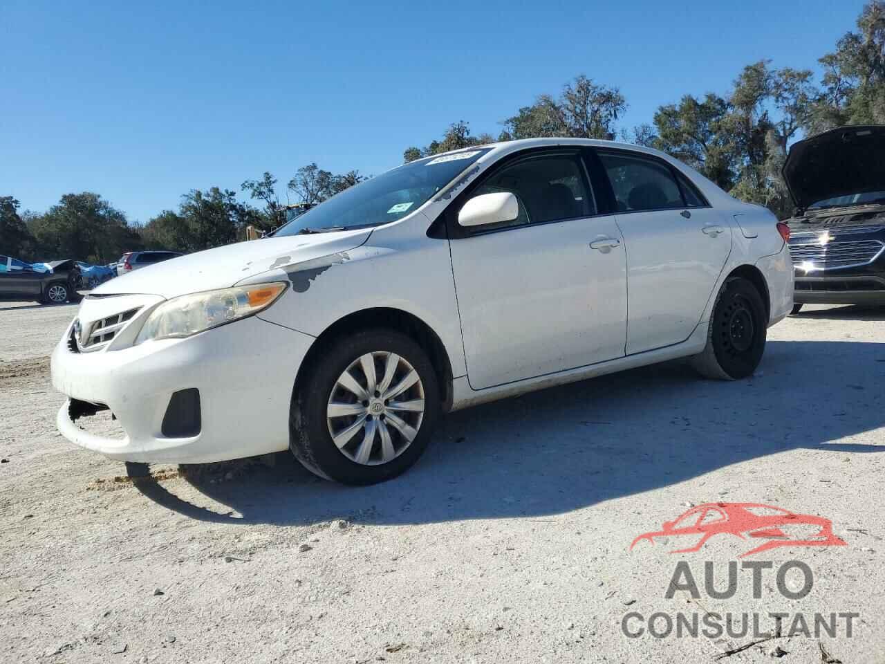 TOYOTA COROLLA 2013 - 5YFBU4EE0DP145415