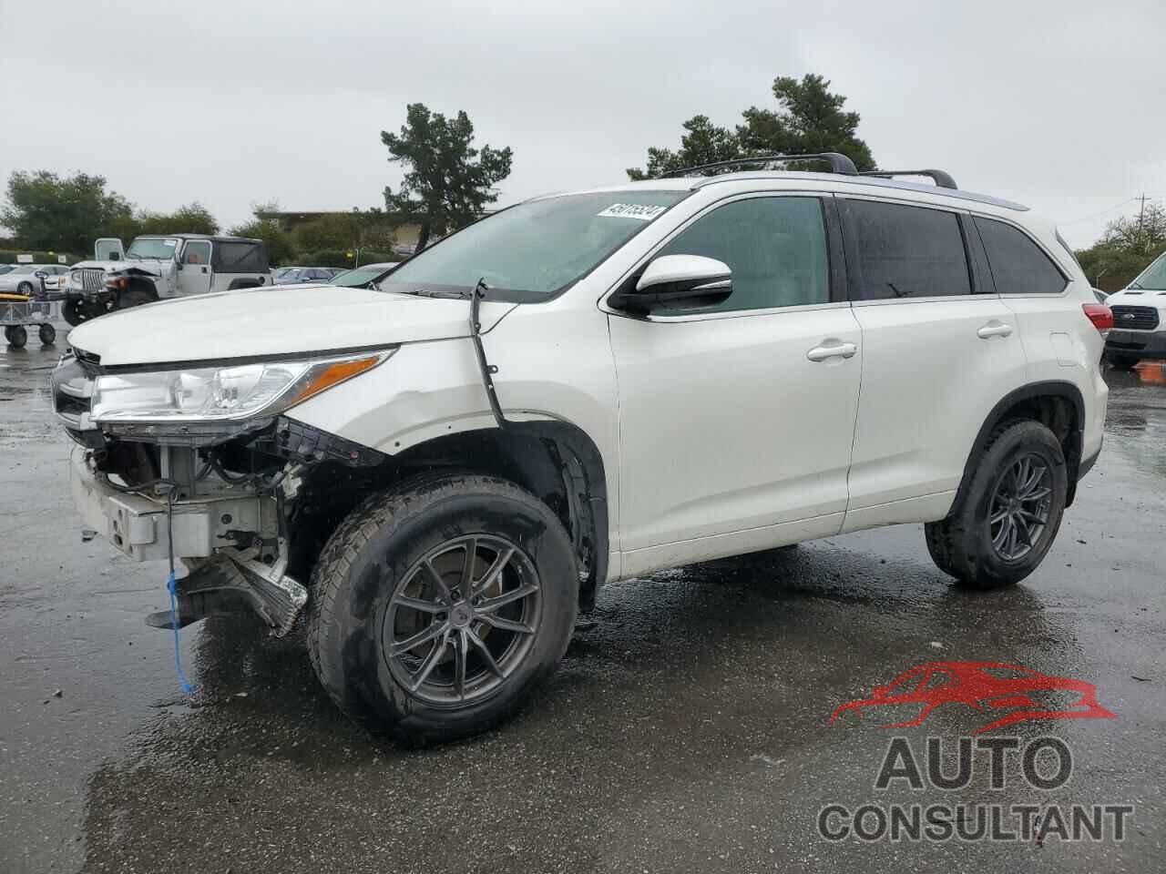 TOYOTA HIGHLANDER 2017 - 5TDJZRFH8HS519107