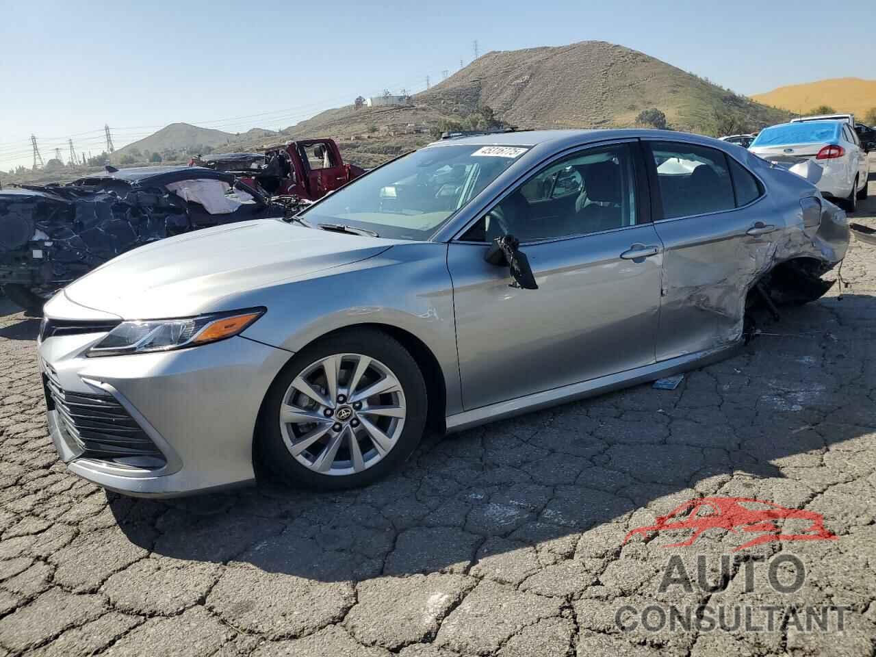 TOYOTA CAMRY 2023 - 4T1C11AK2PU141442
