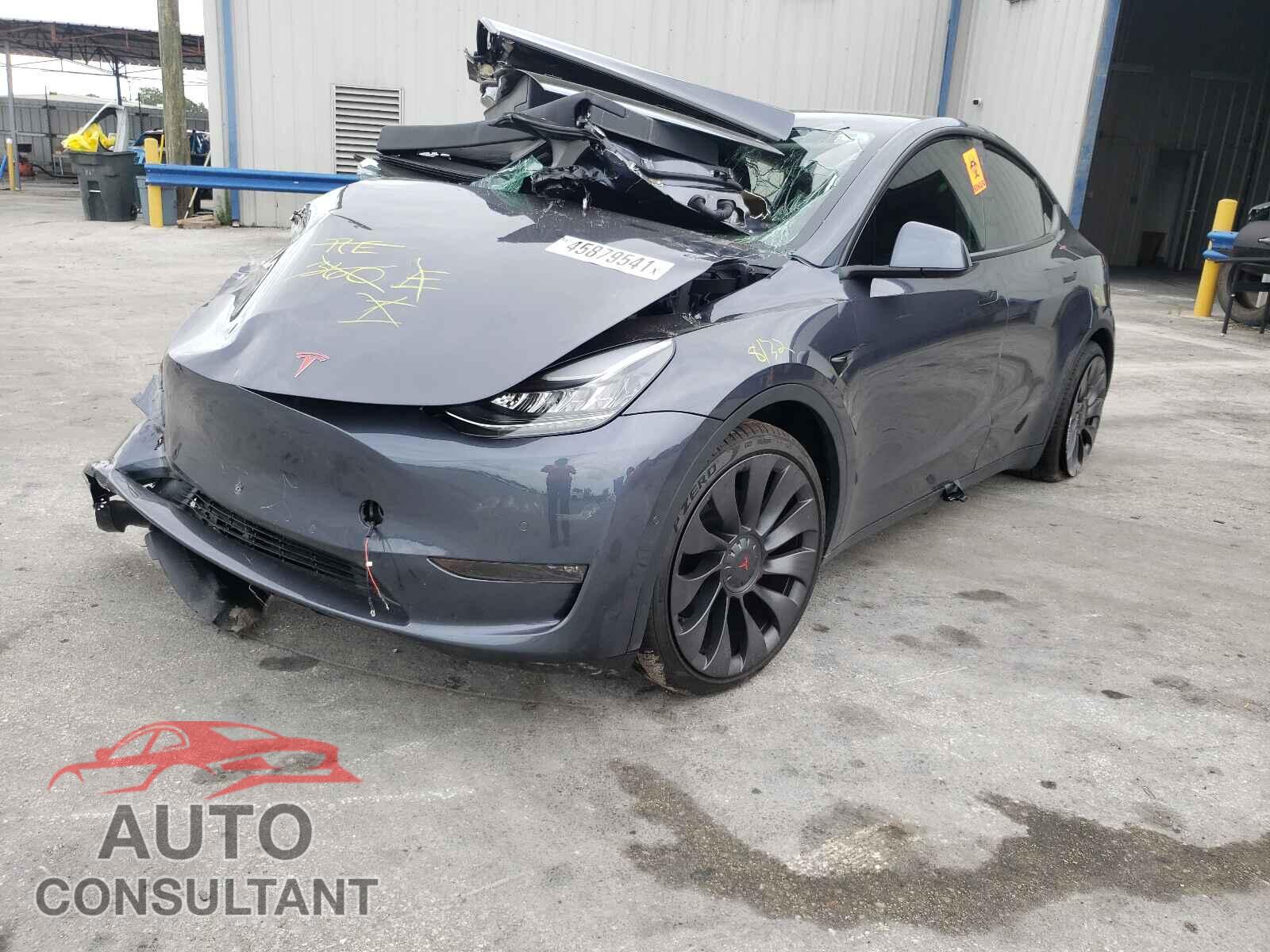 TESLA MODEL Y 2021 - 5YJYGDEF8MF089066