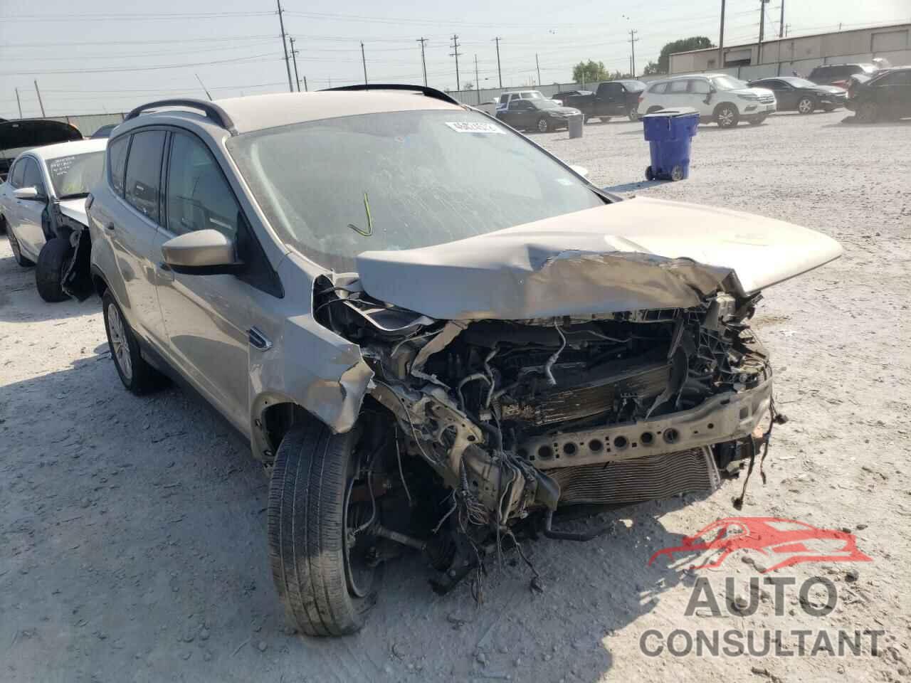 FORD ESCAPE 2018 - 1FMCU0GD1JUA96866