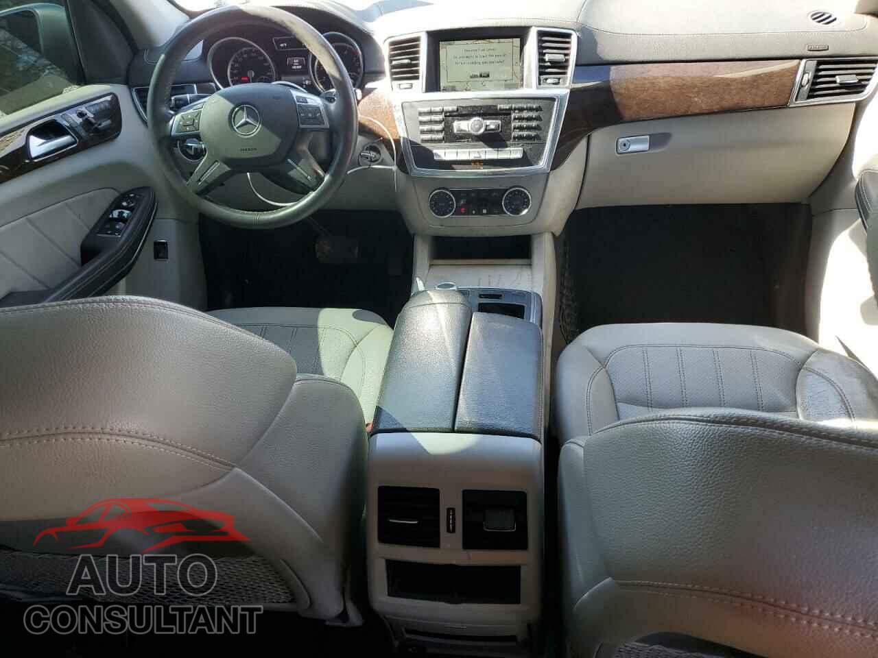MERCEDES-BENZ GL-CLASS 2014 - 4JGDF7CE7EA404300