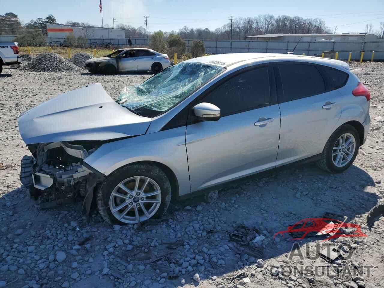 FORD FOCUS 2015 - 1FADP3K24FL315670