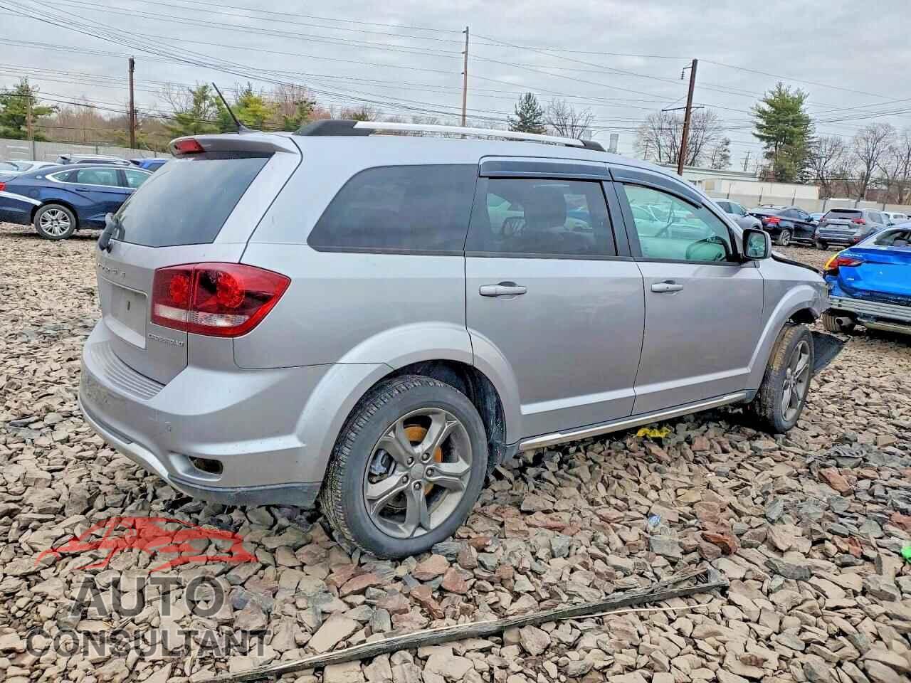 DODGE JOURNEY 2017 - 3C4PDCGB2HT612985