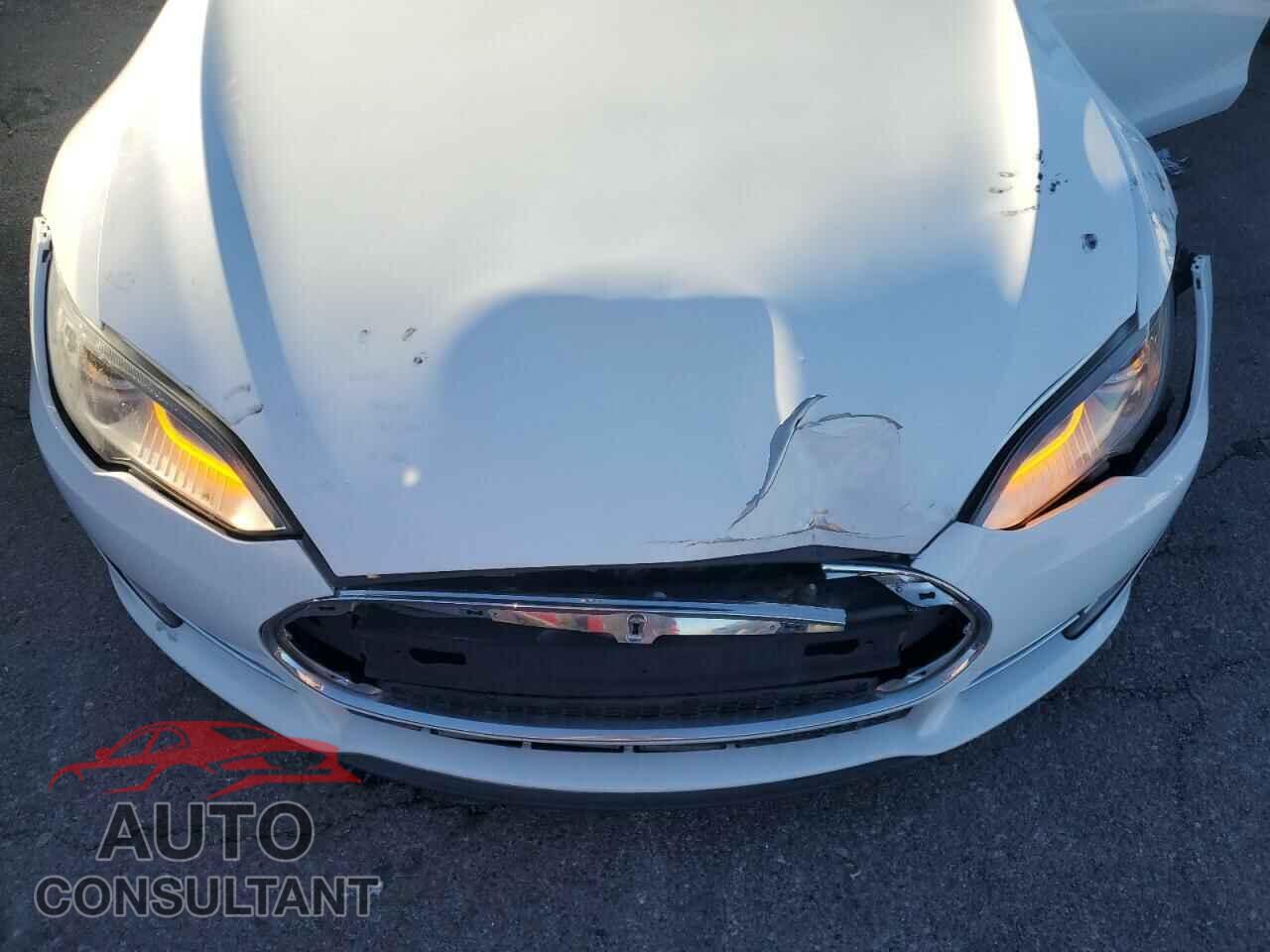 TESLA MODEL S 2013 - 5YJSA1CNXDFP11442