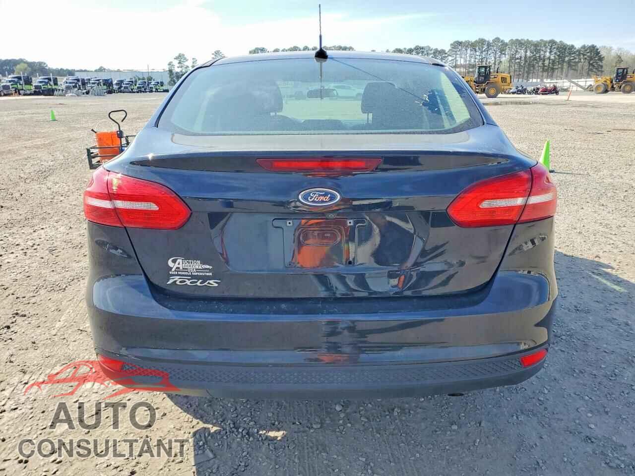 FORD FOCUS 2017 - 1FADP3E26HL338804