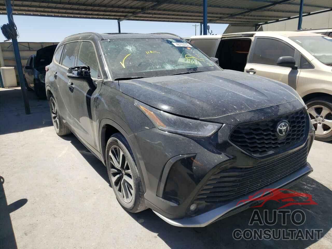 TOYOTA HIGHLANDER 2021 - 5TDLZRAH0MS048175