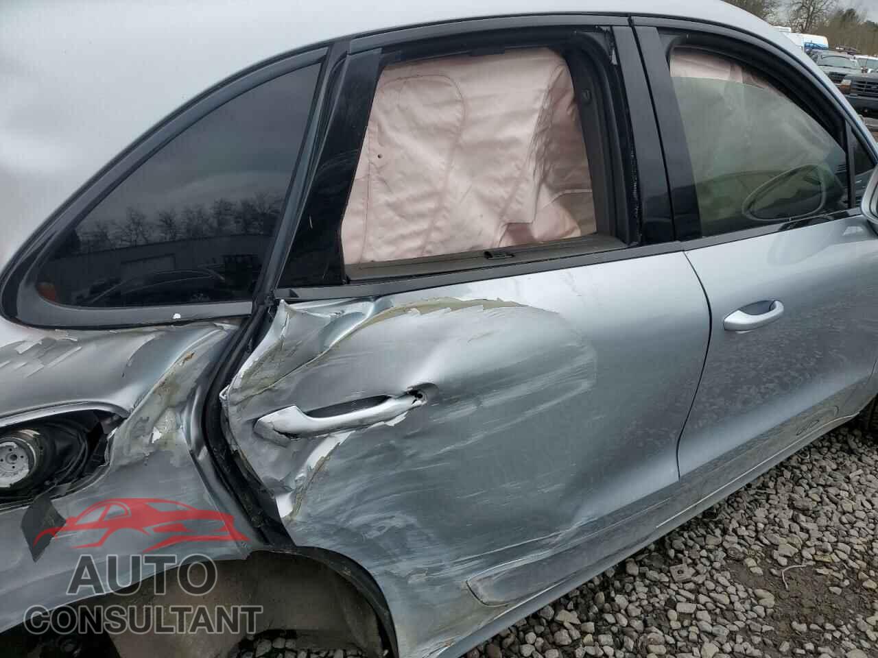 PORSCHE MACAN 2017 - WP1AG2A59HLB50414