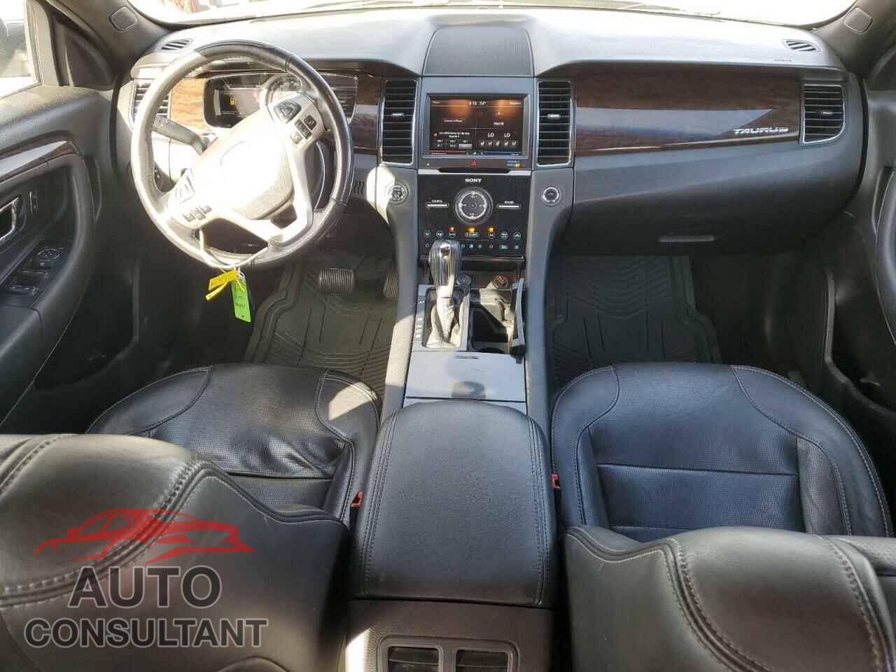 FORD TAURUS 2013 - 1FAHP2F82DG125933