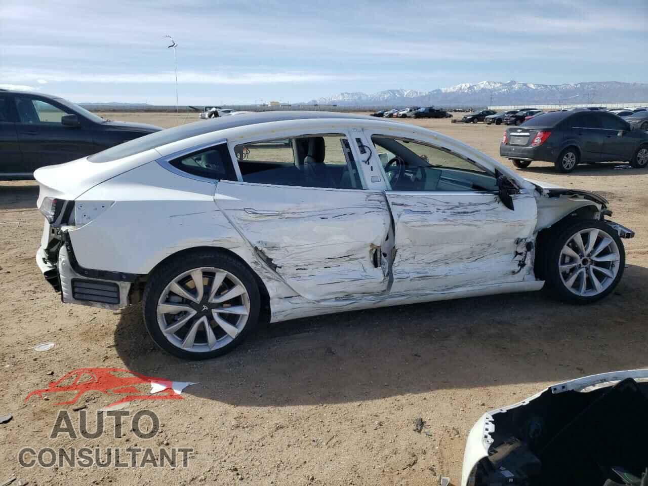 TESLA MODEL 3 2018 - 5YJ3E1EA2JF059110