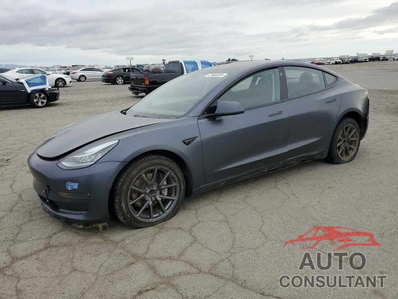 TESLA MODEL 3 2018 - 5YJ3E1EA7JF040214