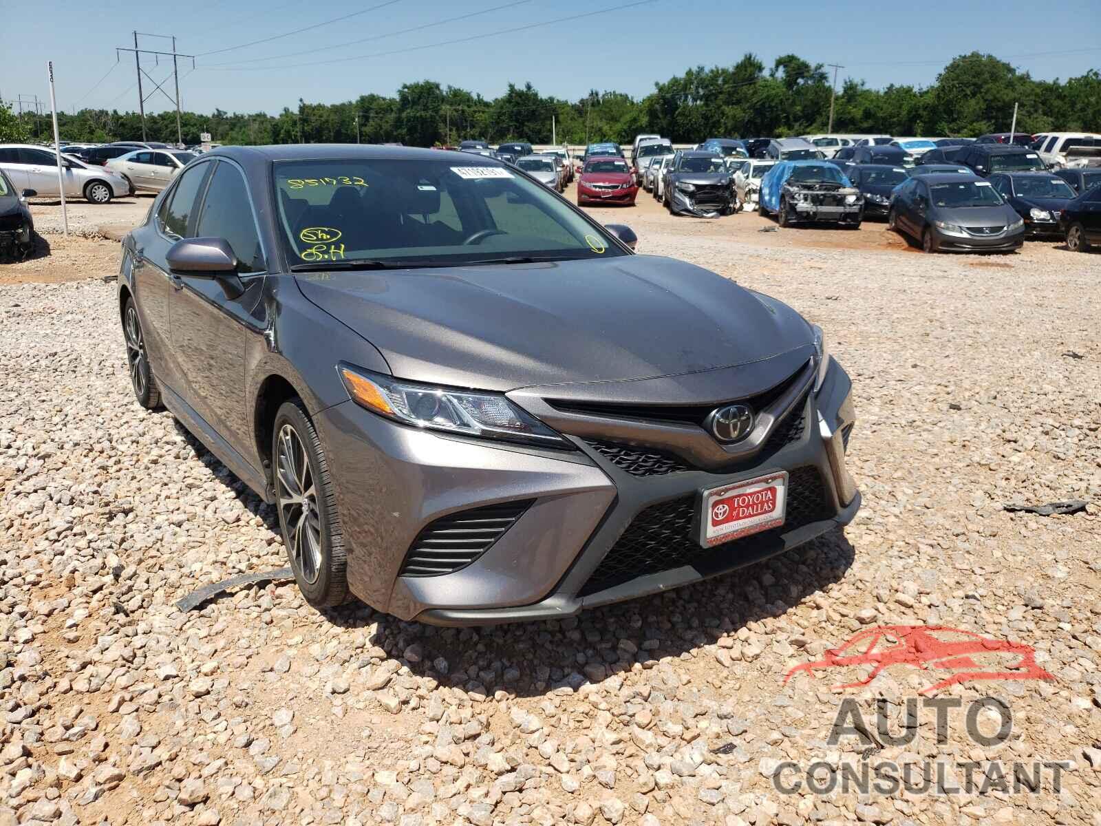 TOYOTA CAMRY 2019 - 4T1B11HK8KU851732