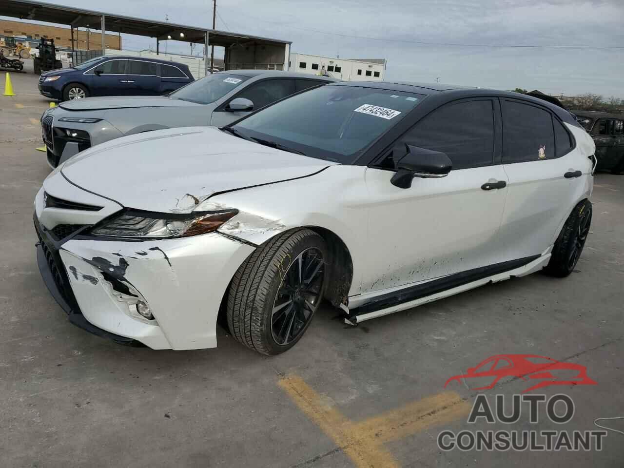TOYOTA CAMRY 2020 - 4T1KZ1AK6LU044517