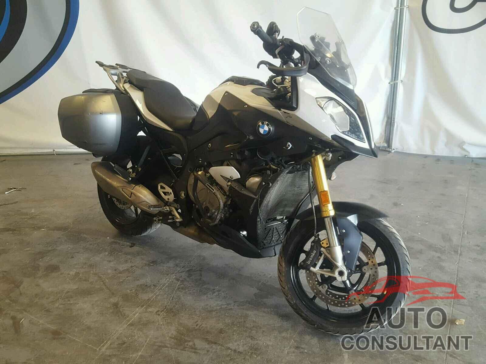 BMW S 1000 XR 2016 - WB10D130XGZ462705