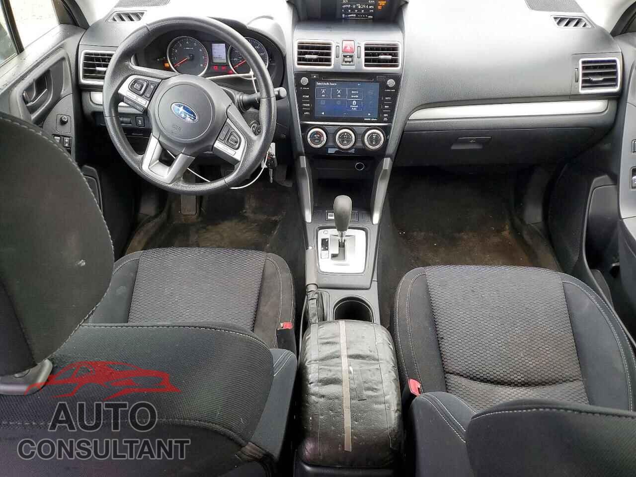 SUBARU FORESTER 2017 - JF2SJADC5HH451441