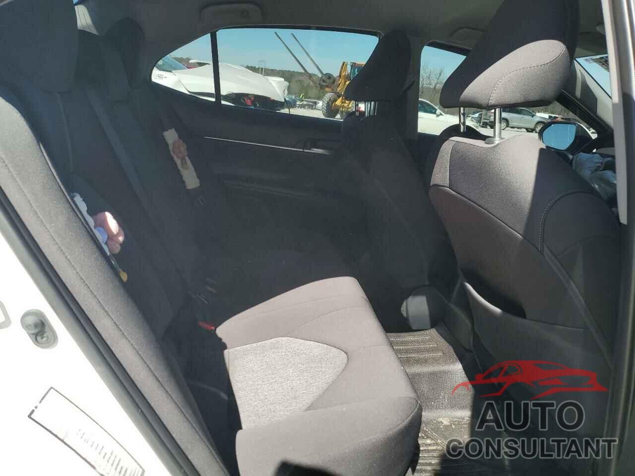 TOYOTA CAMRY 2023 - 4T1C11AK6PU178140