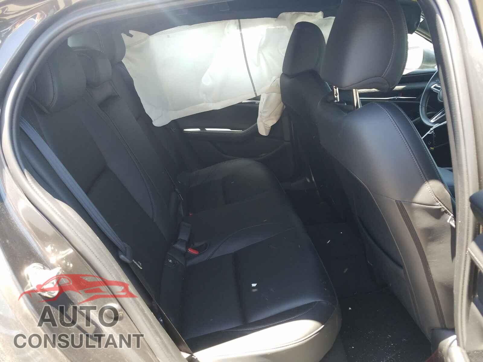 MAZDA 3 2019 - JM1BPBJM9K1136366