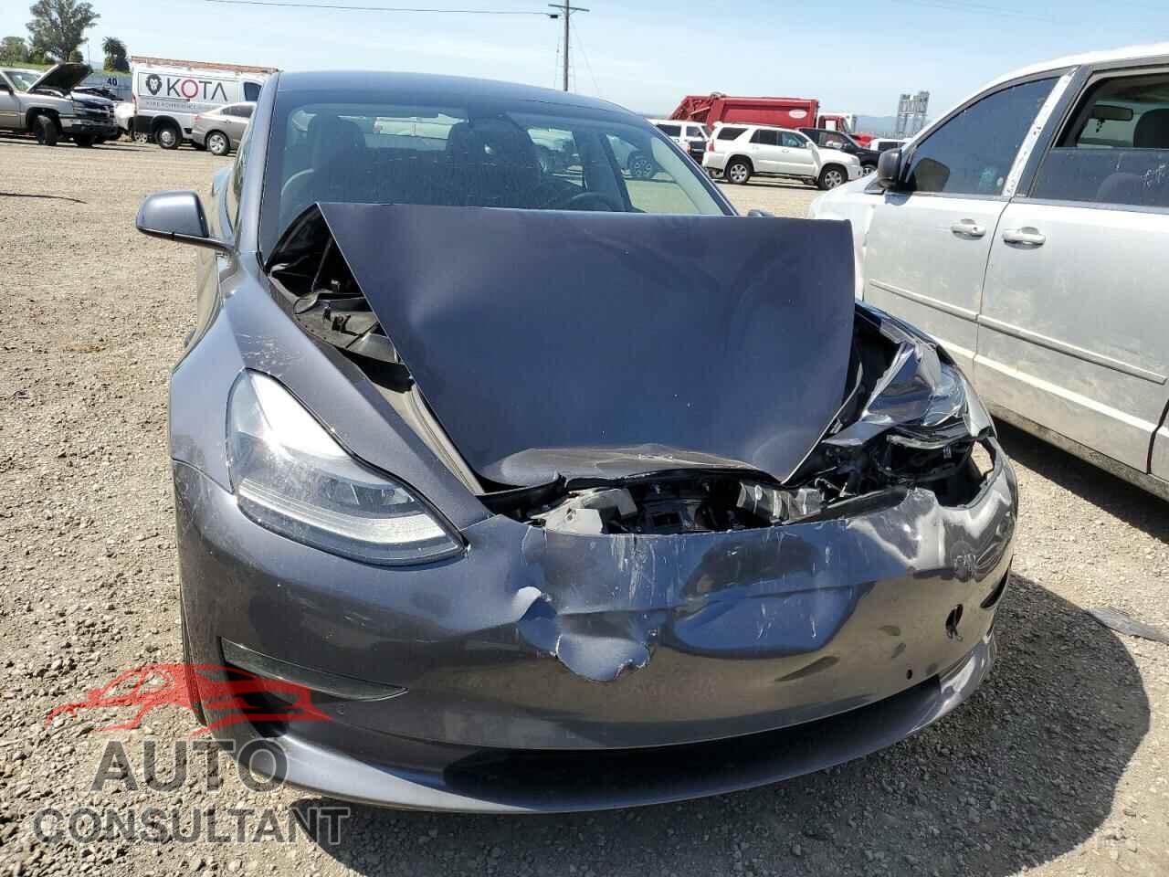 TESLA MODEL 3 2021 - 5YJ3E1EA5MF929775