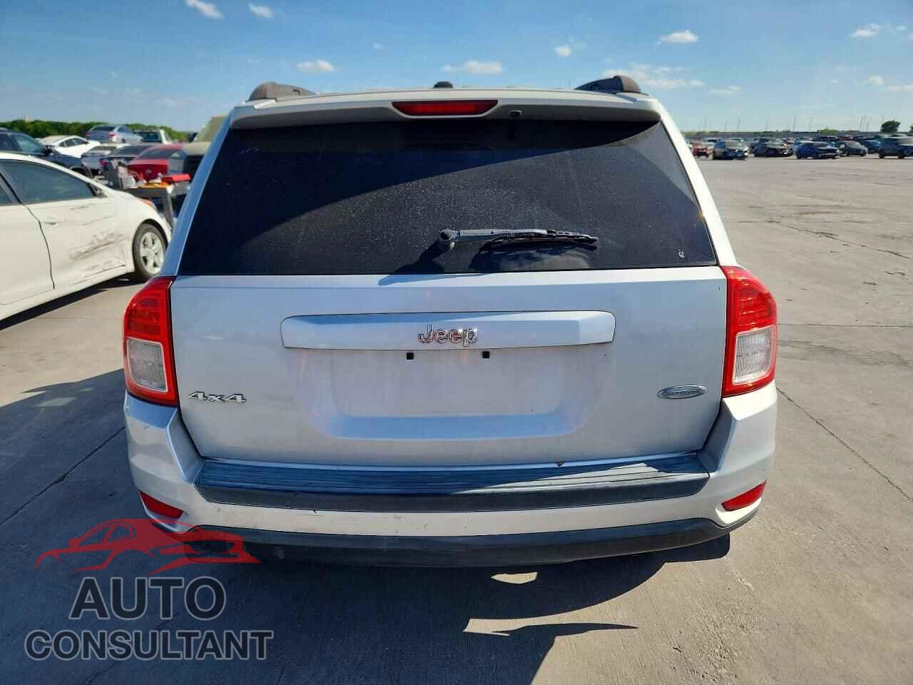JEEP COMPASS 2011 - 1J4NF1FB1BD136386