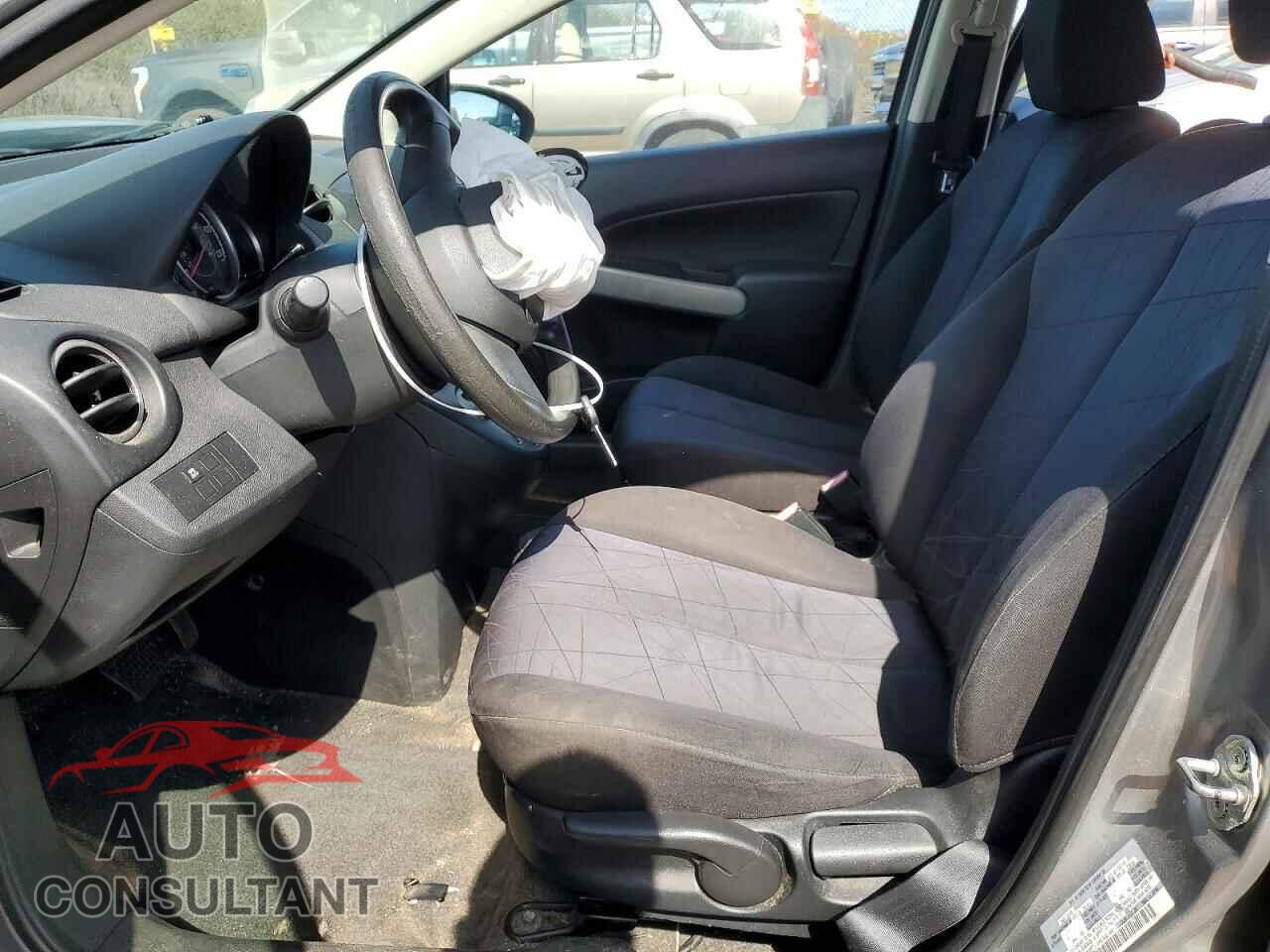 MAZDA 2 2012 - JM1DE1KY8C0144671