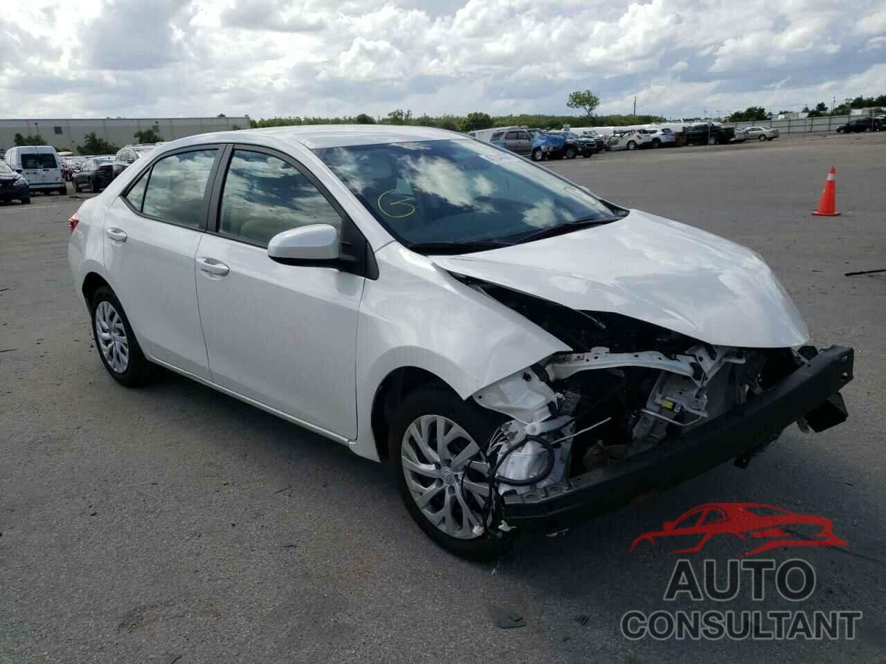 TOYOTA COROLLA 2019 - 5YFBURHE1KP890809