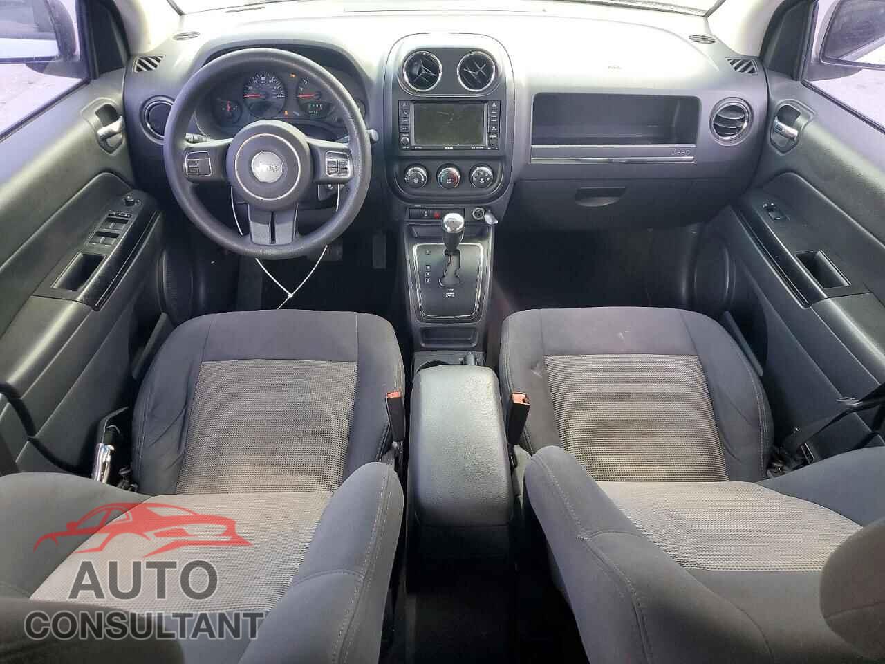 JEEP COMPASS 2011 - 1J4NT1FA8BD240955