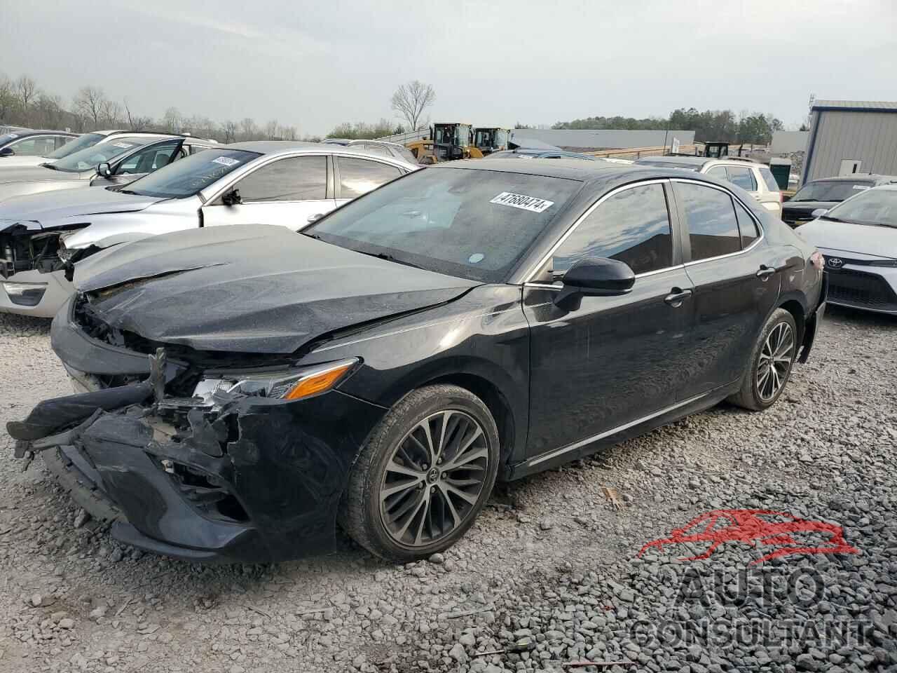 TOYOTA CAMRY 2018 - 4T1B11HK3JU607971