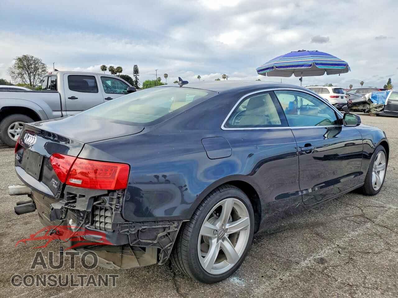 AUDI A5 2014 - WAULFAFR0EA022800