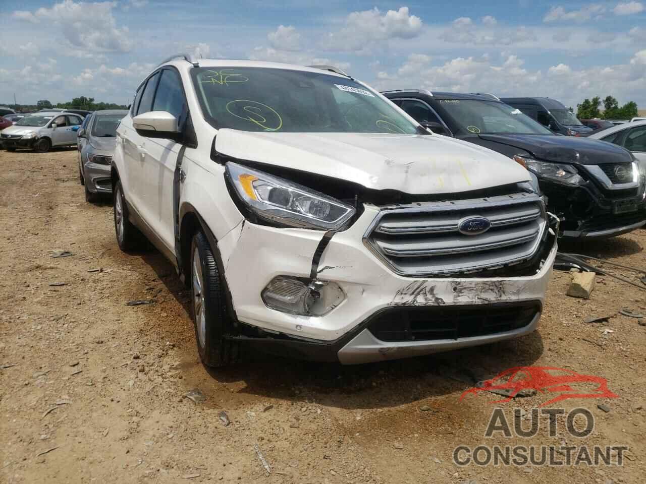 FORD ESCAPE 2018 - 1FMCU0J92JUC48173