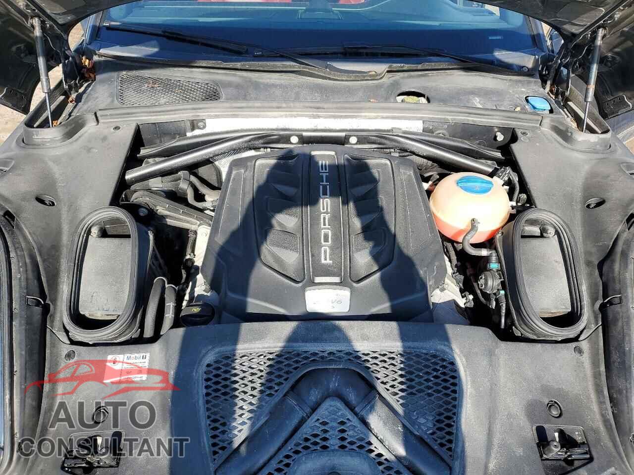 PORSCHE MACAN 2017 - WP1AG2A55HLB54704