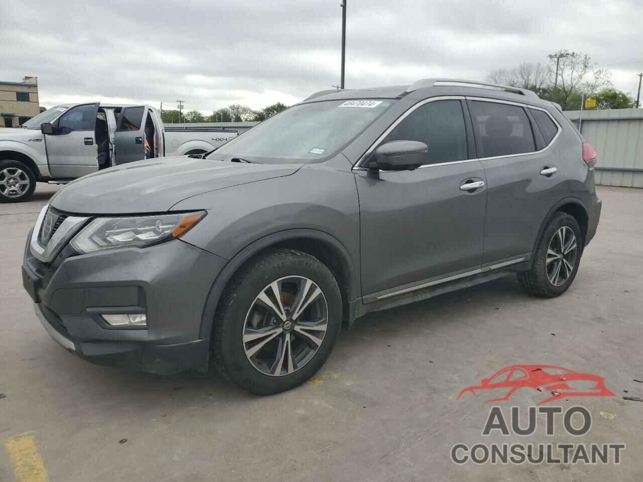 NISSAN ROGUE 2017 - 5N1AT2MT2HC754535