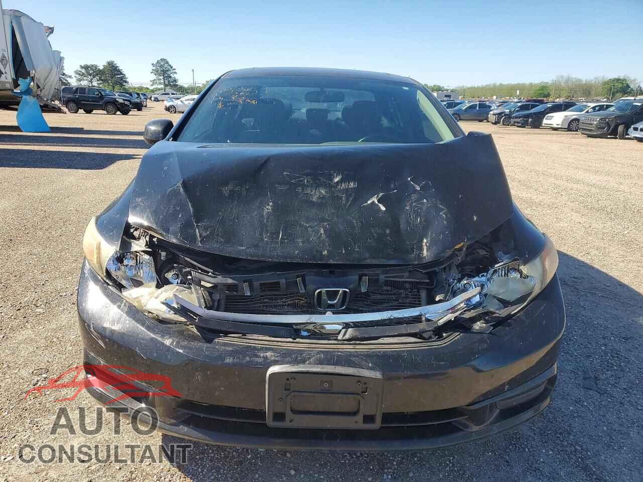 HONDA CIVIC 2012 - 2HGFB2F86CH326321
