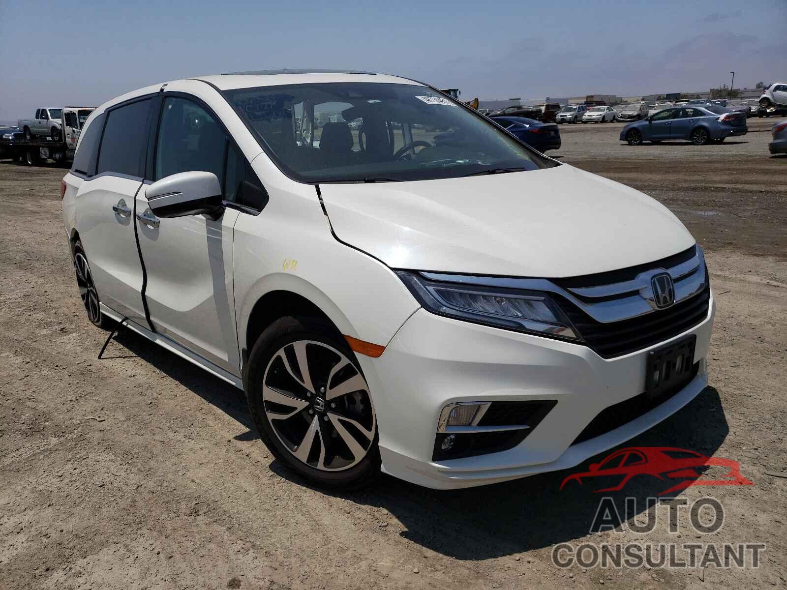 HONDA ODYSSEY 2018 - 5FNRL6H95JB000423