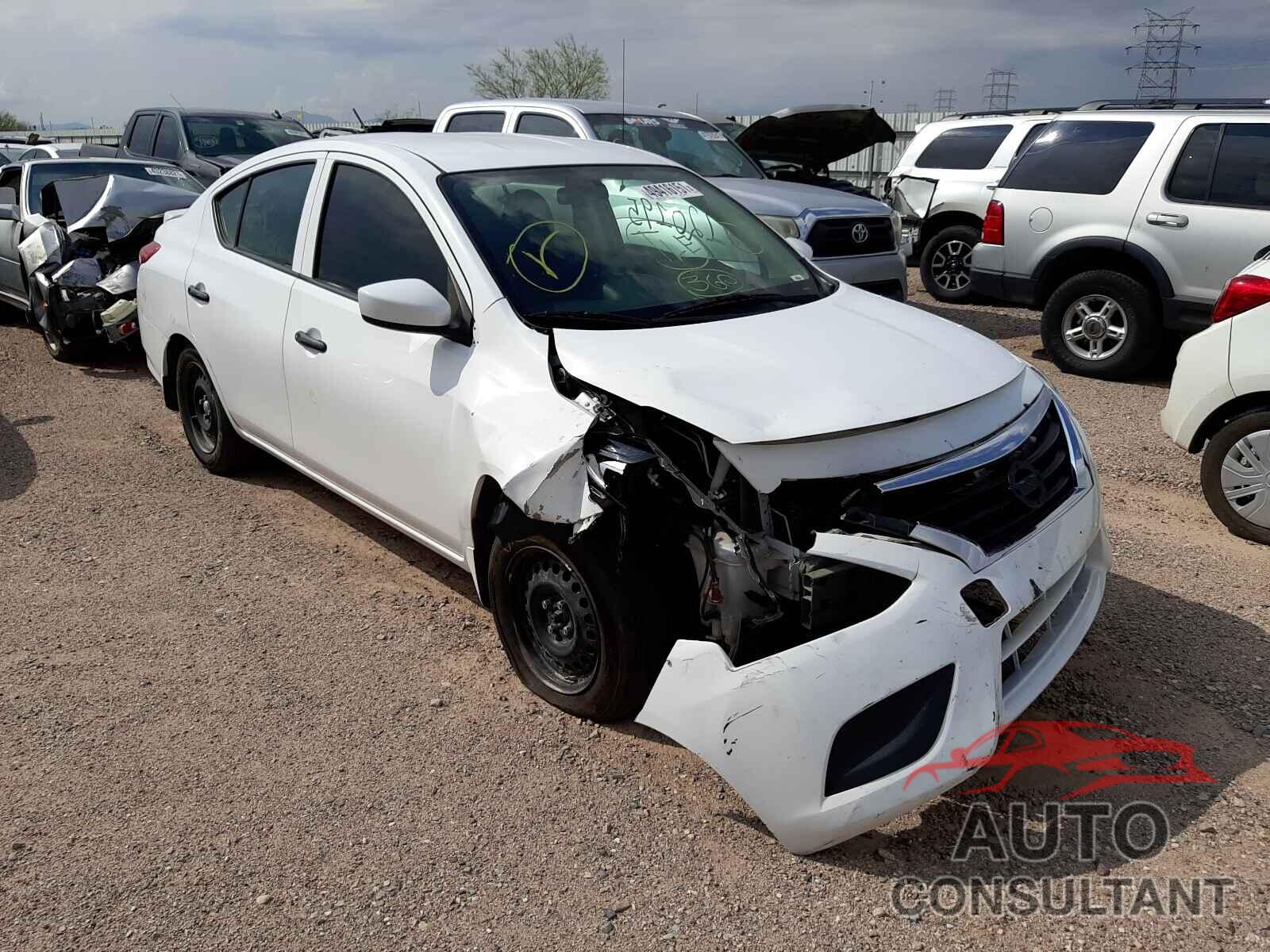 NISSAN VERSA 2016 - 3N1CN7APXGL862841