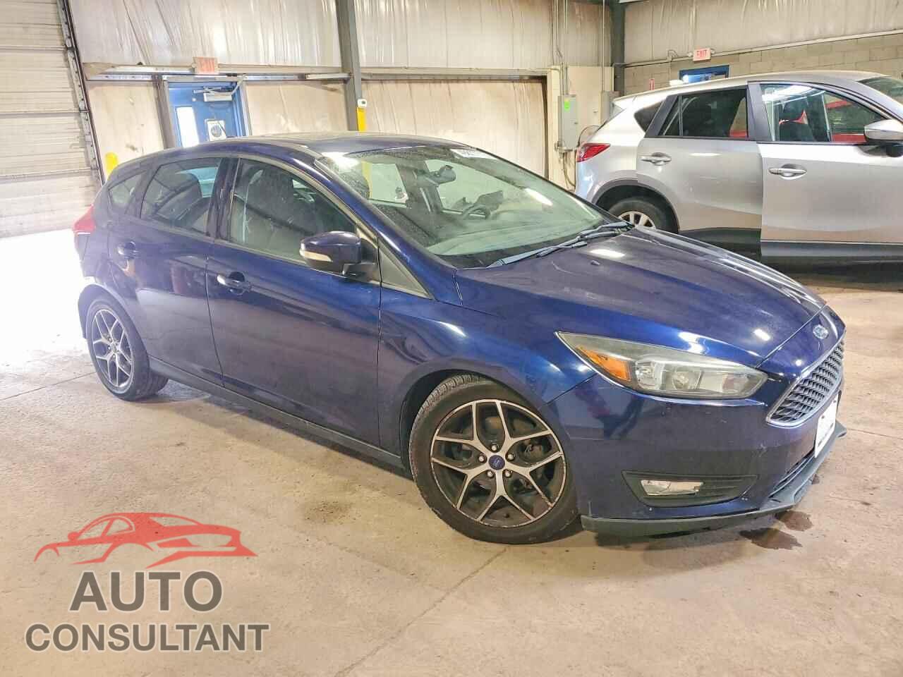 FORD FOCUS 2017 - 1FADP3M20HL220894