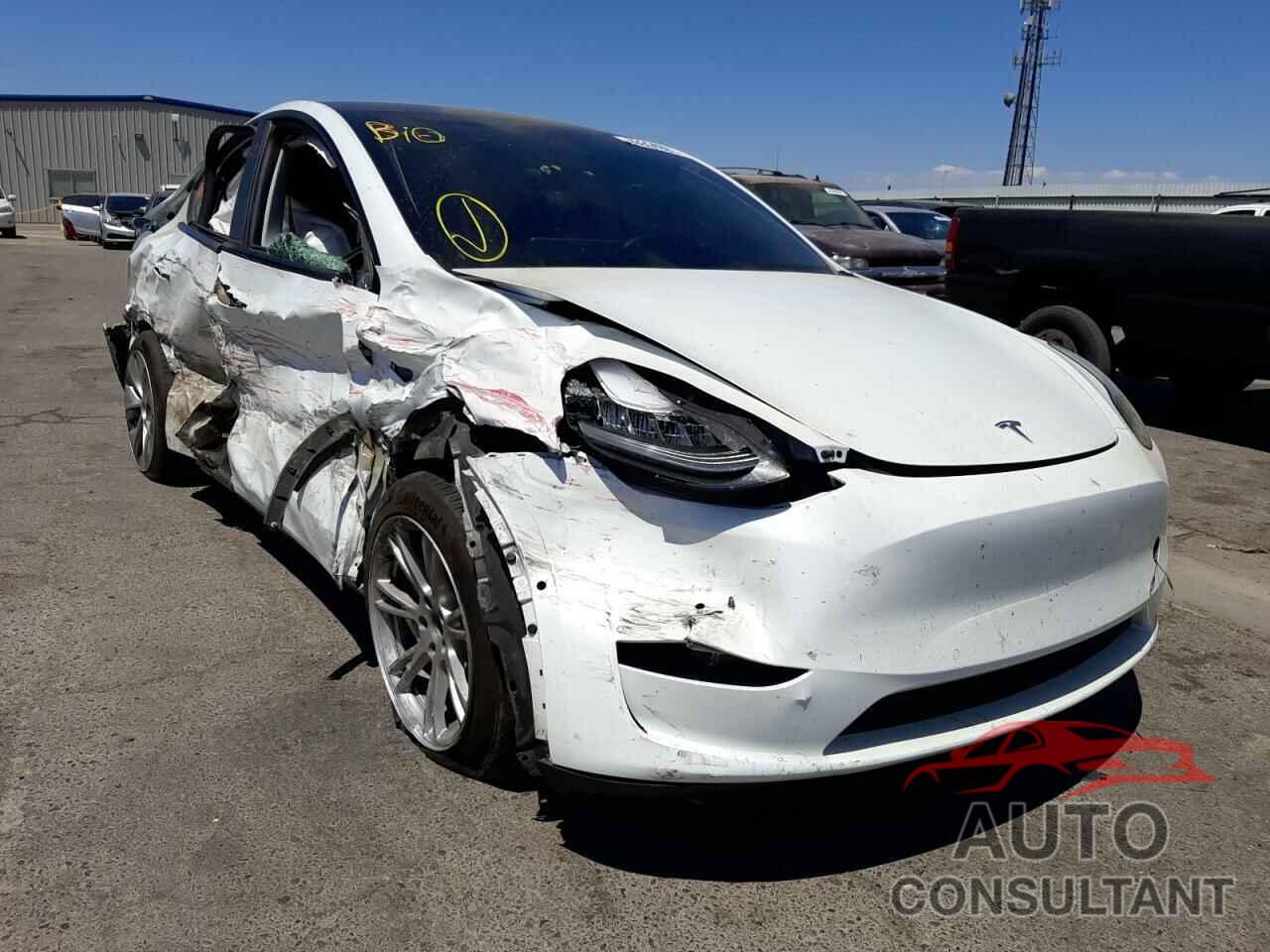 TESLA MODEL Y 2021 - 5YJYGDEE7MF096601