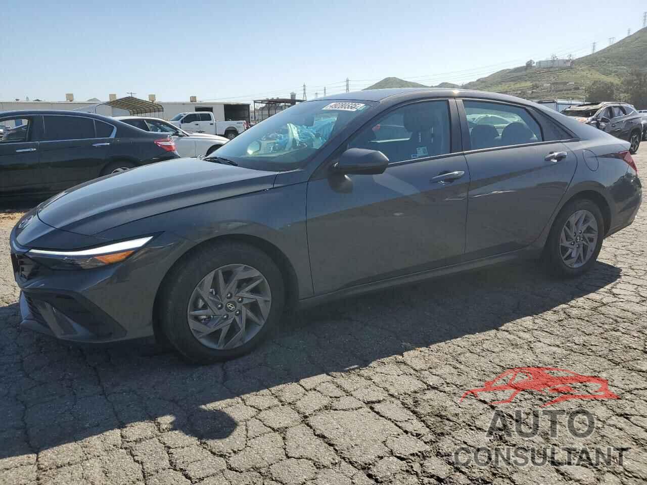 HYUNDAI ELANTRA 2024 - KMHLM4DGXRU644395