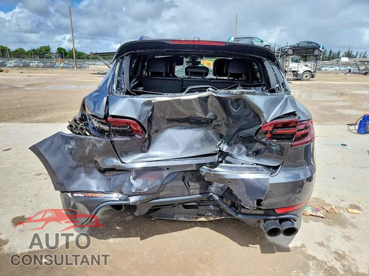 PORSCHE MACAN 2018 - WP1AG2A52JLB60773