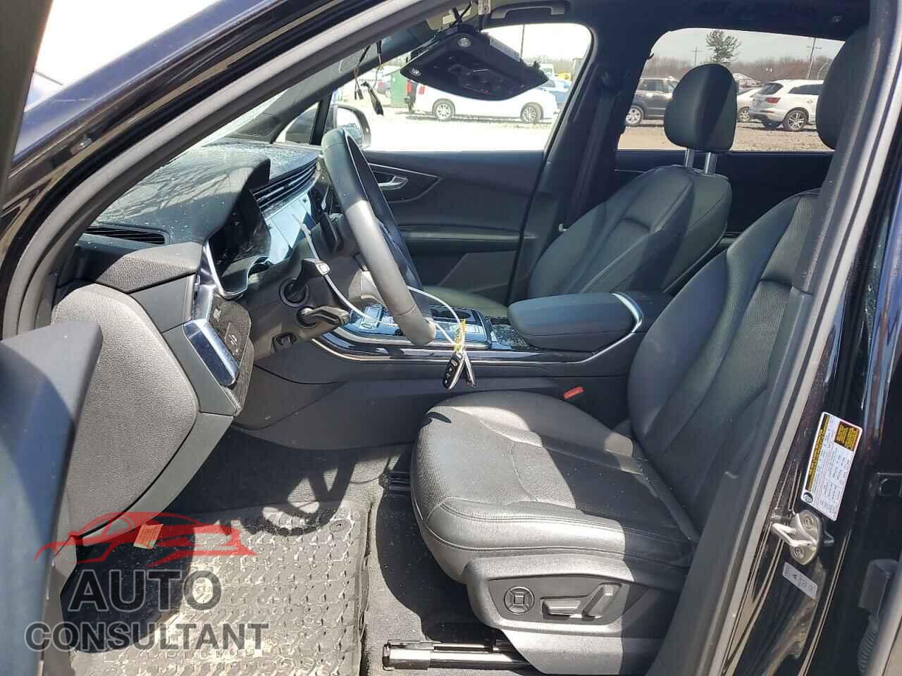AUDI Q7 2021 - WA1VXAF79MD011227