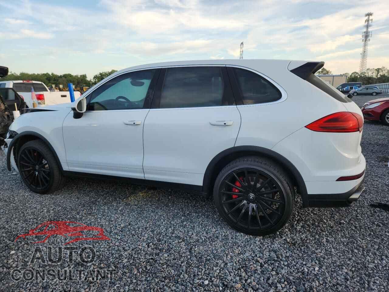 PORSCHE CAYENNE 2015 - WP1AC2A26FLA80496